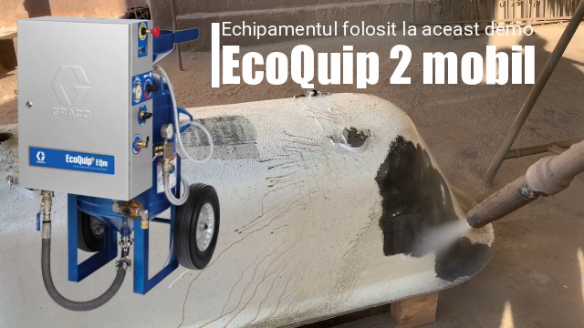 Poză Demonstratie de sablare cu vapori abrazivi - Curatare cada - Graco EcoQuip 2